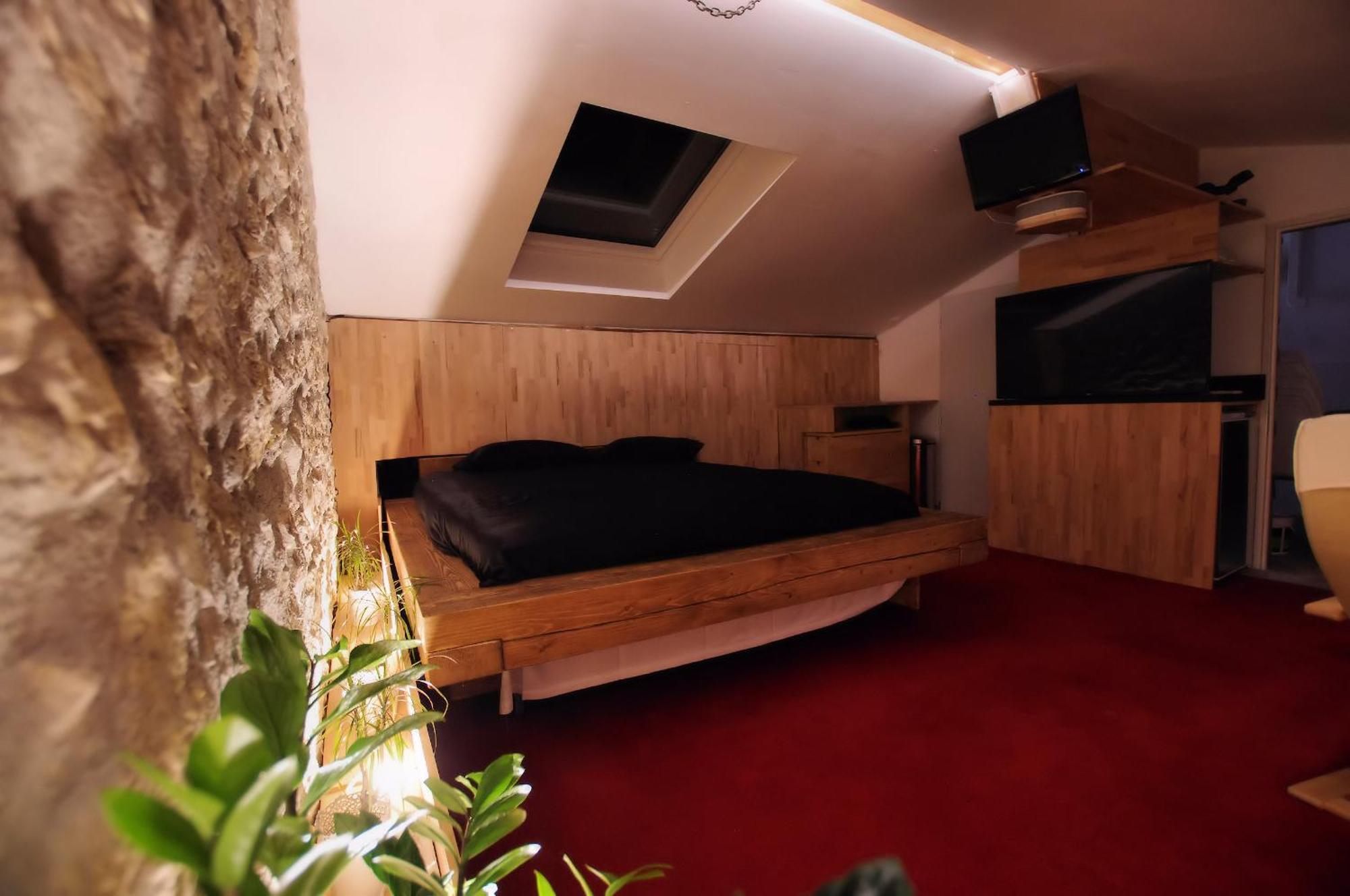 Hostel Les Cordees Liees อัลบี ภายนอก รูปภาพ